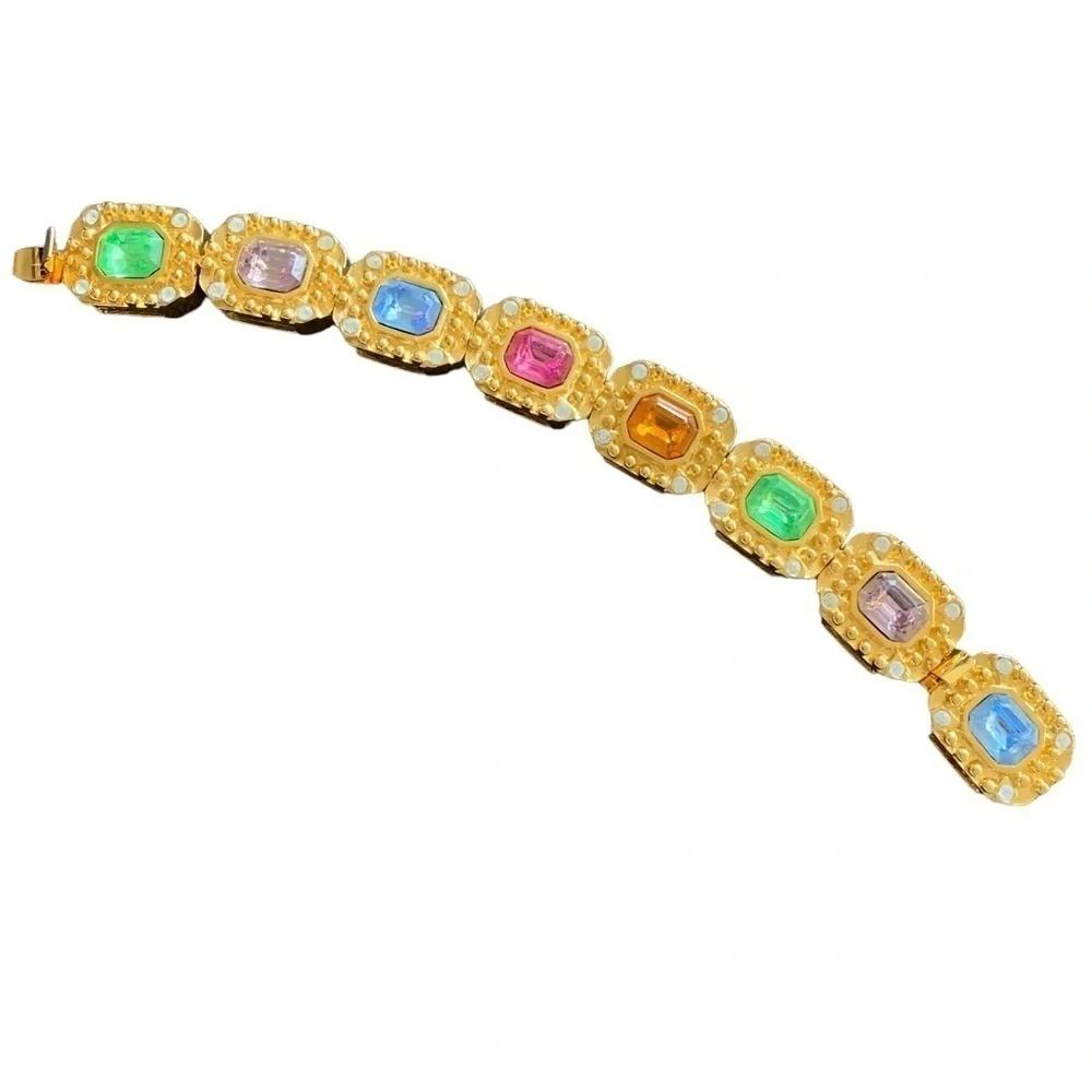 KJL Kenneth Jay Lane Multi Color Cut Glass Crystal Bracelet - Picture 3 of 9